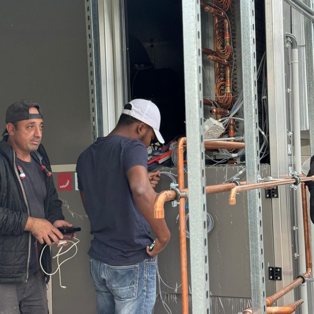 WhatsApp Image 2025-09-30 at 22.46.41 (4)